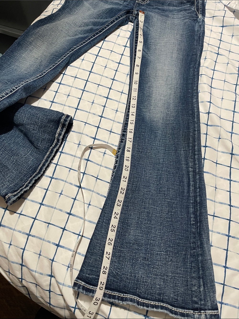Miss Me Women's Blue Faded Distressed Jeans - Picture 7 of 7
